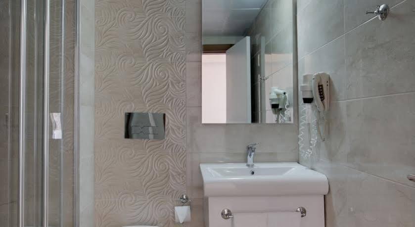 Comfort Ada Class Hotel Kusadası Eksteriør bilde